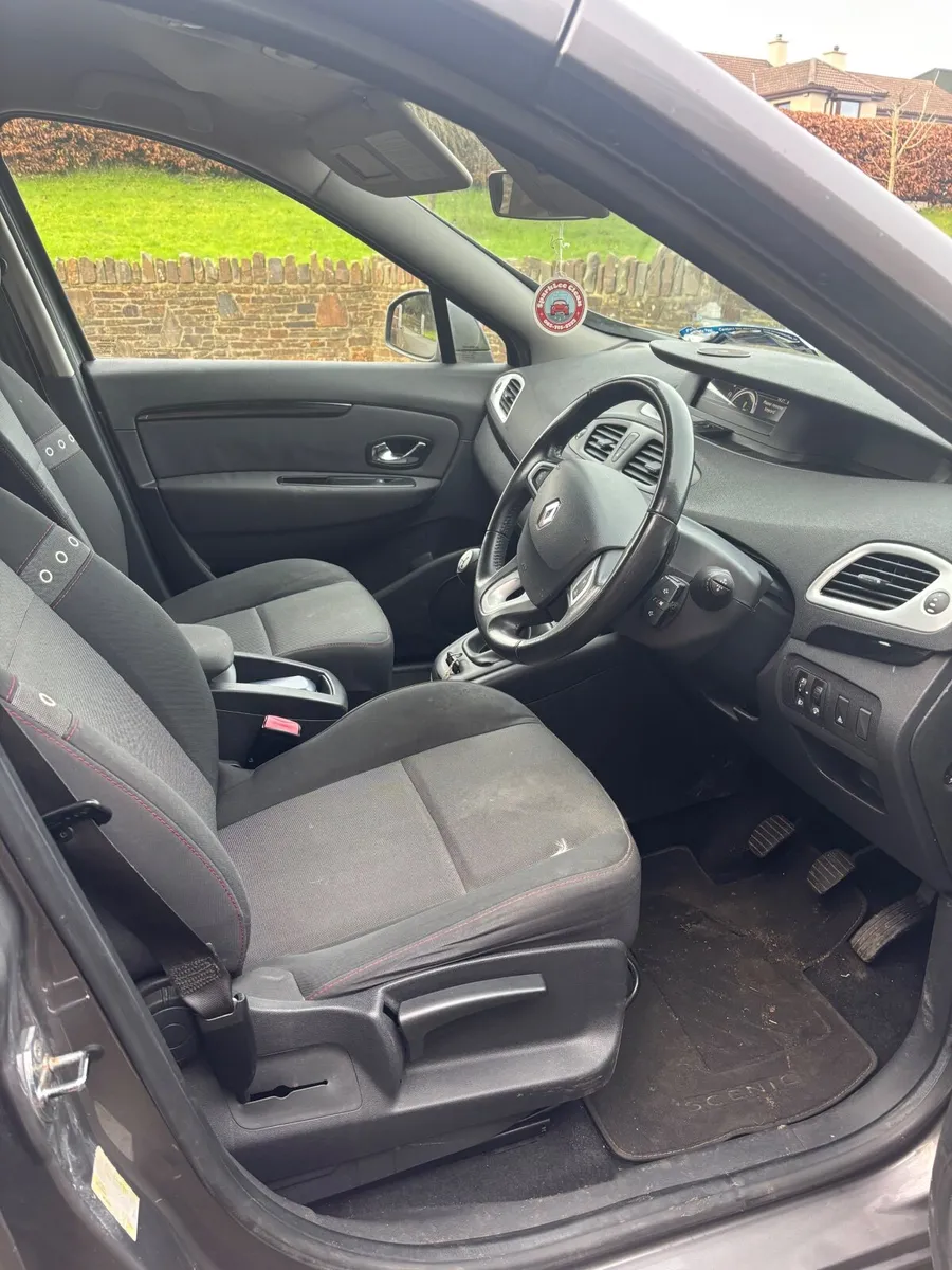 Renault Grand Scenic 2013 - Image 2