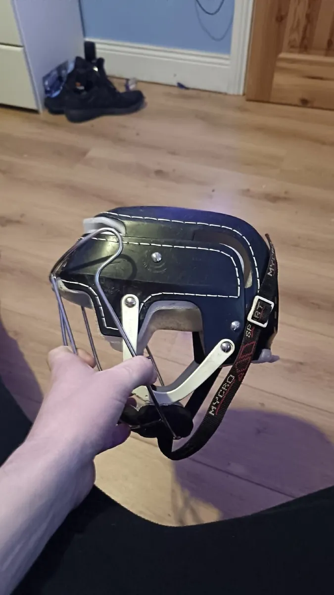 Old style gola Cooper helmet - Image 3