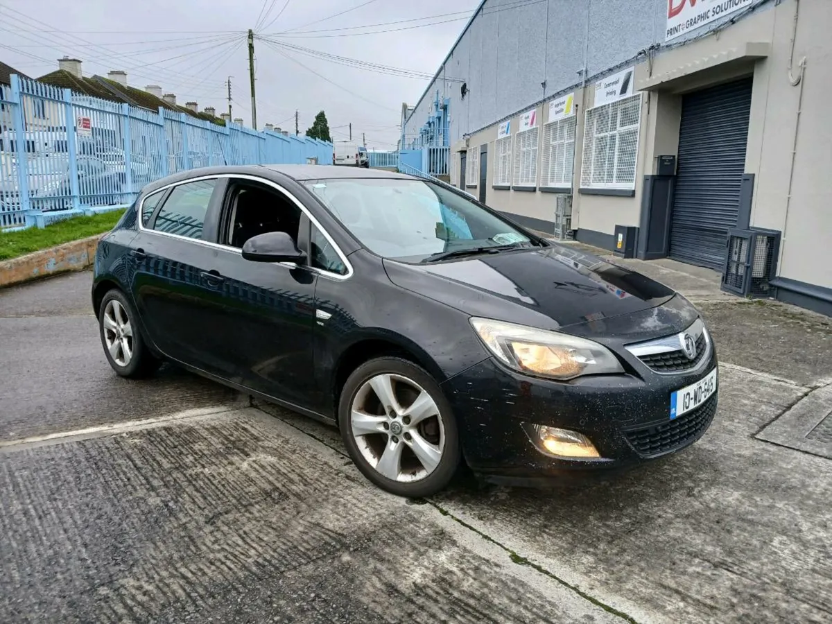 2010 SRI ASTRA 1.7 CDTI PARTS OR REPAIR - Image 1