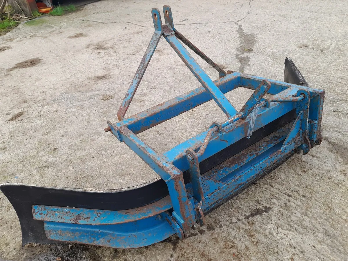 Farmyard Scraper (tractor size) - Image 4