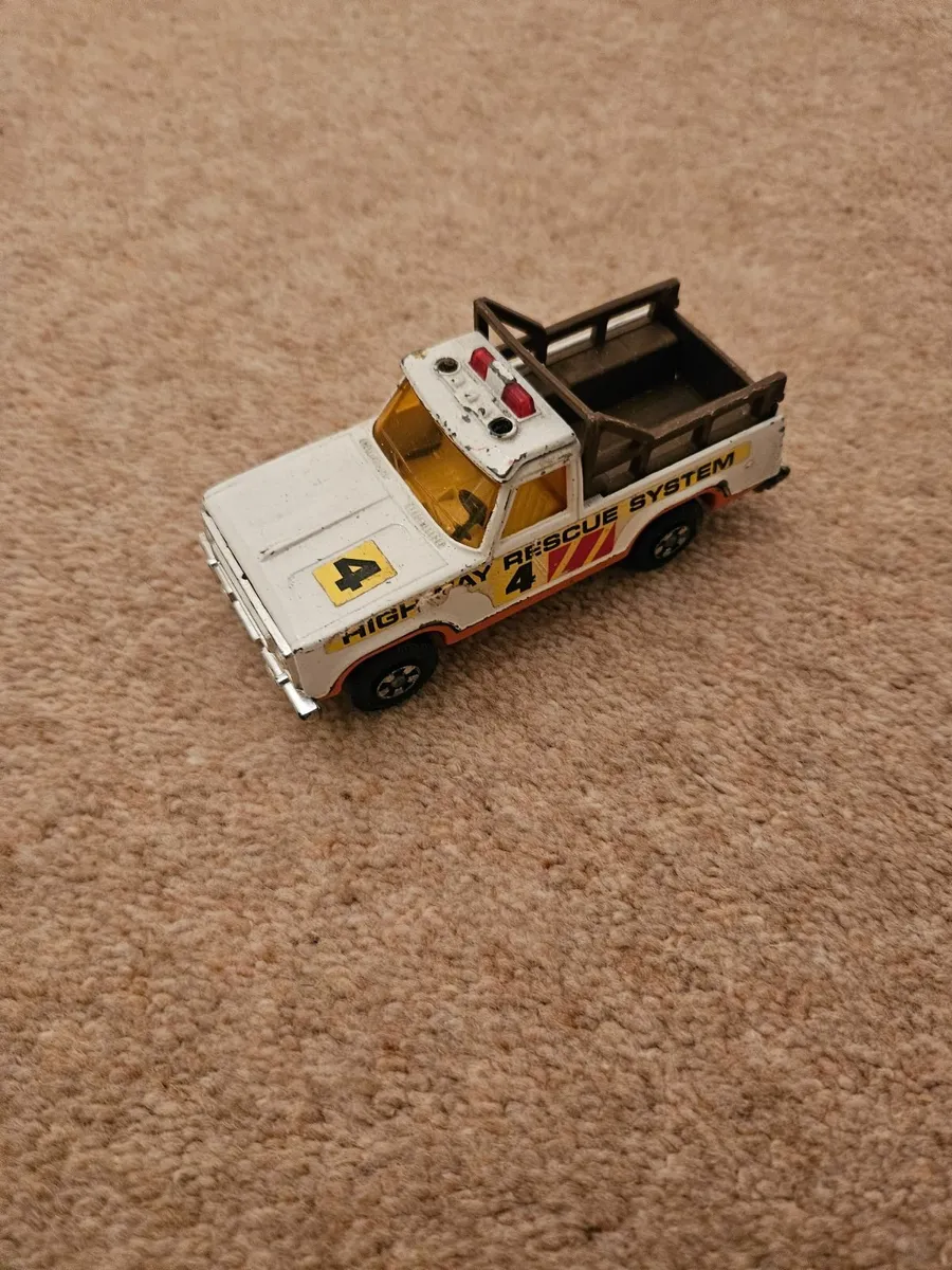 Matchbox Superkings Car
