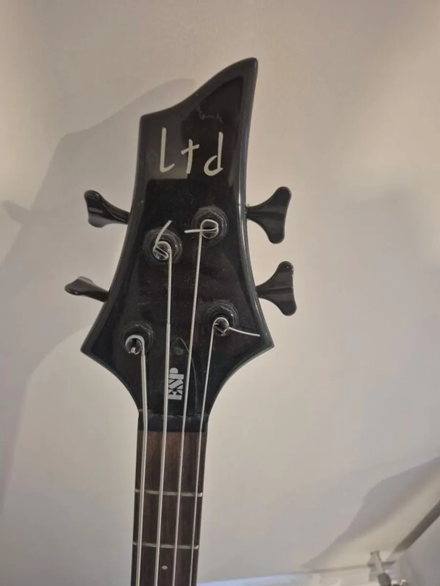 Esp Ltd B-104 Bass - Image 3