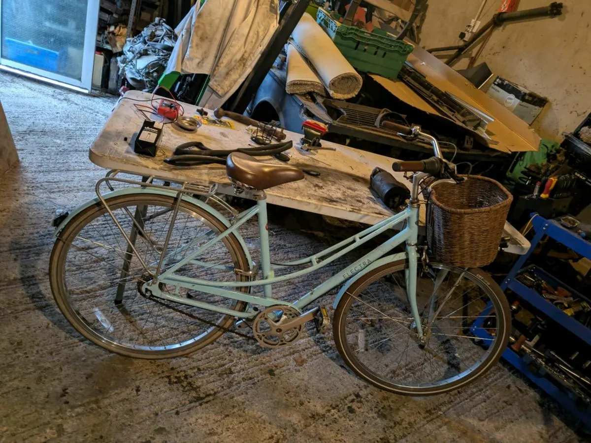 Loft Electra bicycle womens - Image 1