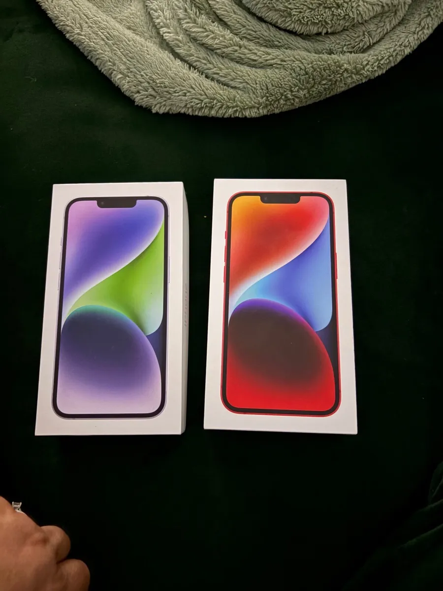 2 x iPhone 14 128 GB Unlocked - Image 1