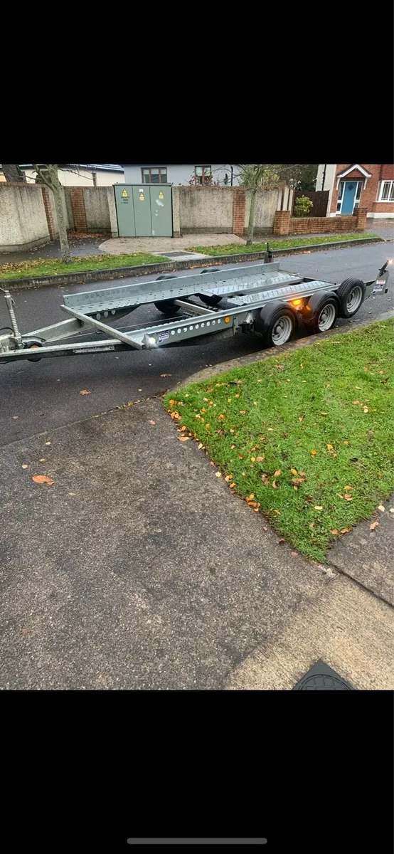 Car transporter wanted - Image 1