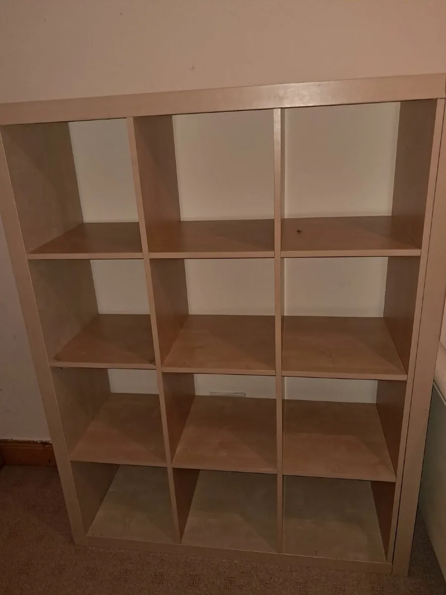 Furniture contents of house, all in good condition - Image 3