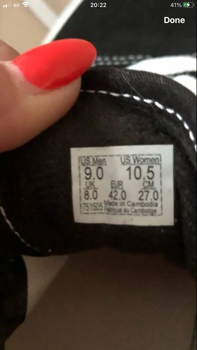 Mens new trainers size 8 €30 - Image 4