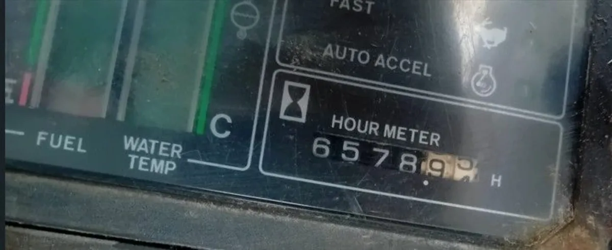 Excavator SK60 - Image 4