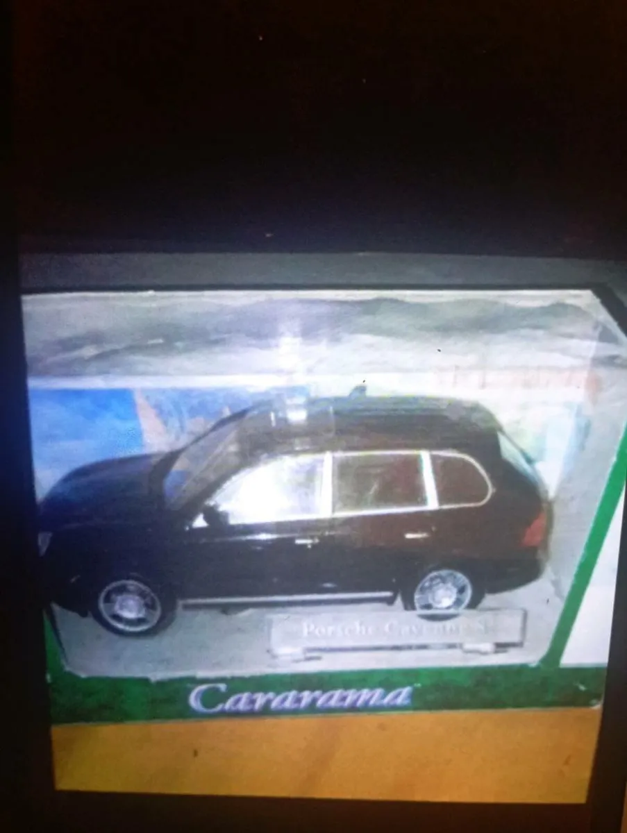 CARARAMA DIE-CAST MODLE CAR. - Image 2