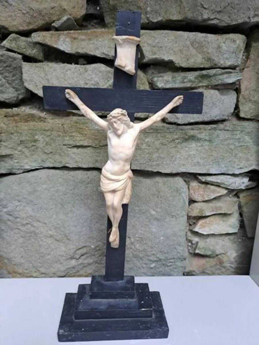 Religious vintage figurine - Image 1