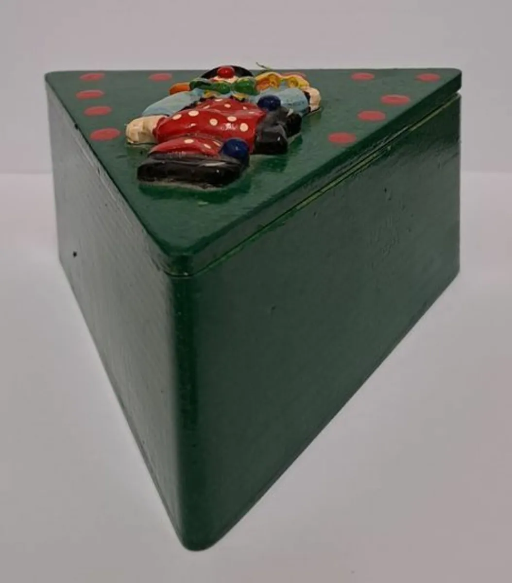 Vintage wooden box with clown - Image 3