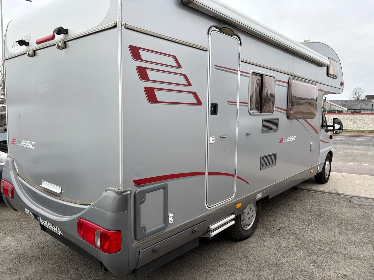 06 Hymer Classic 6berth As new full warranty - Image 3