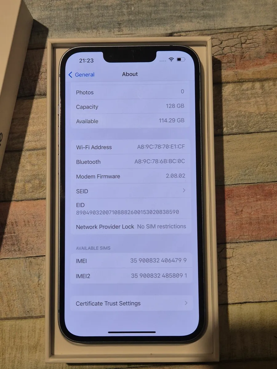 Iphone 14 | Unlocked | Blue | 128gb - Image 4