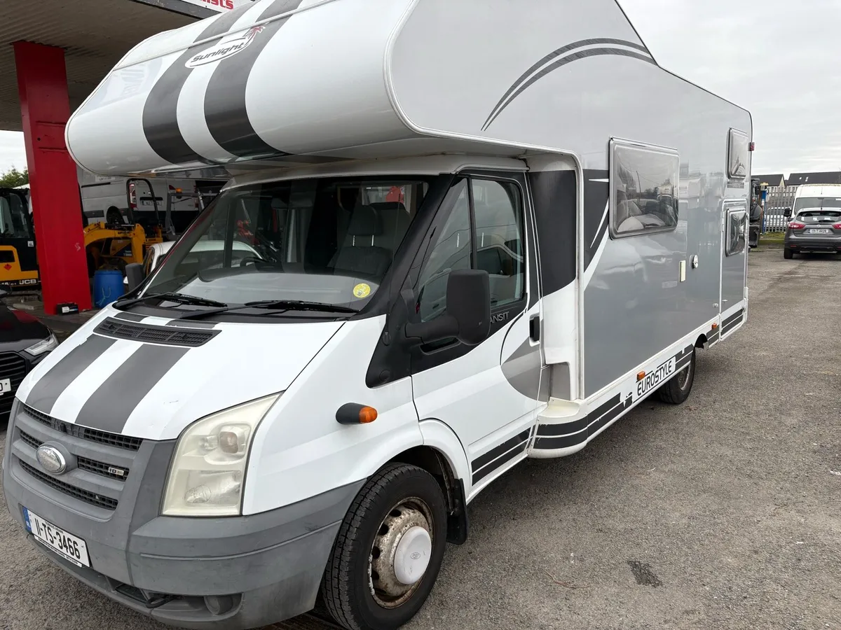 11 Ford Sunlight Eurostar 6berth as new - Image 2