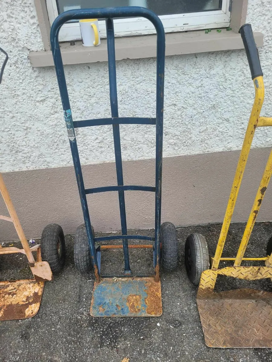 5 hand carts all working perfect priced - Image 1