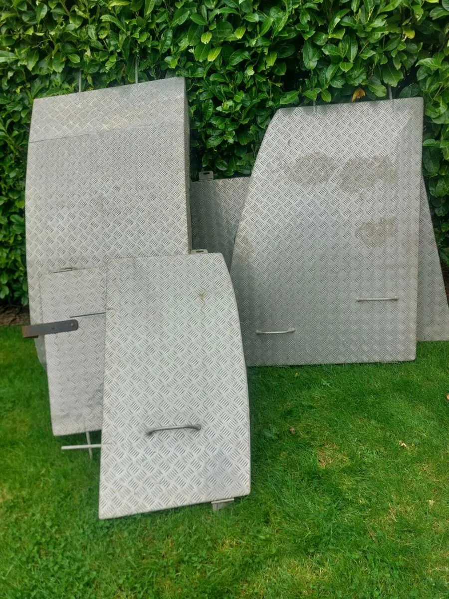 Cab window guards - Image 2