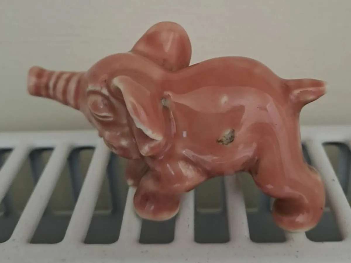 Vintage mini pink elephant - Image 1