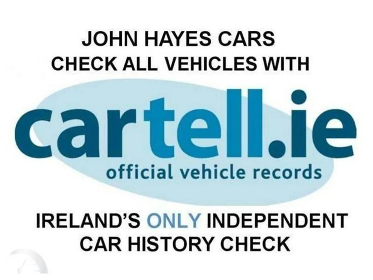 Volvo XC40 R-DESIGN T5 RECHARGE//FULL LEATHER//FUL - Image 2