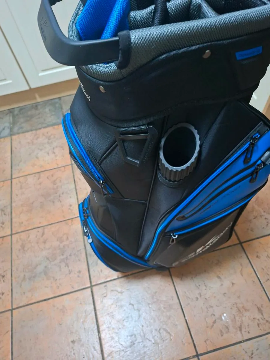 Powakaddy Edge Cart Bag - Image 4