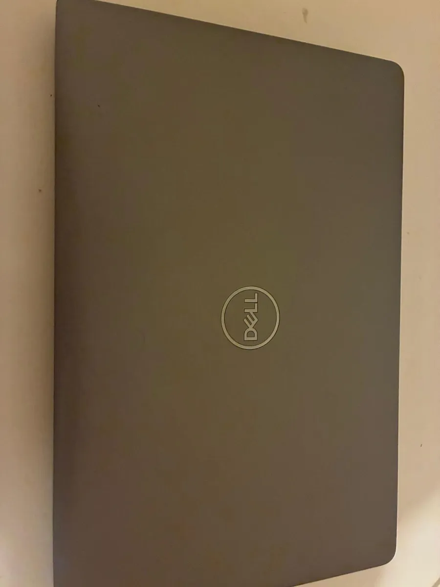 Dell precision laptop - Image 1