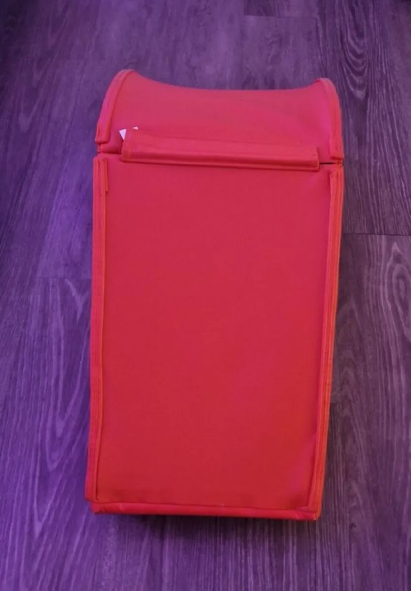 X Rocker gaming chair - Image 3