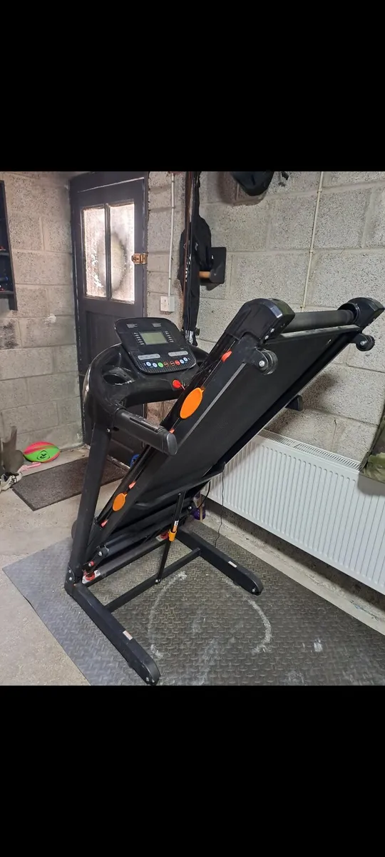 Treadmill "folding" - Image 1