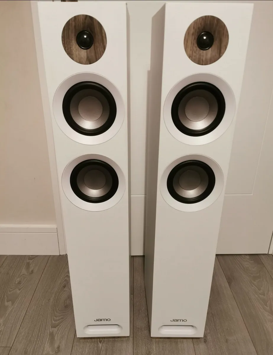Jamo Speakers in Elegant White Color - Great Sound - Image 2