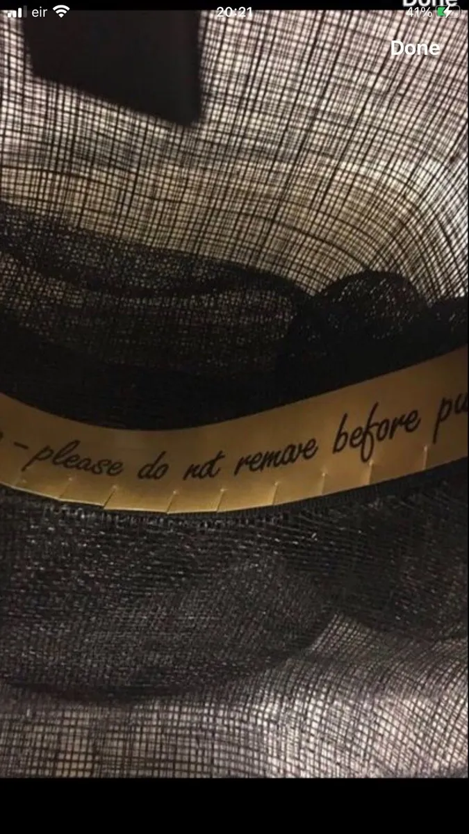 Ladies new hat one size €20 - Image 3