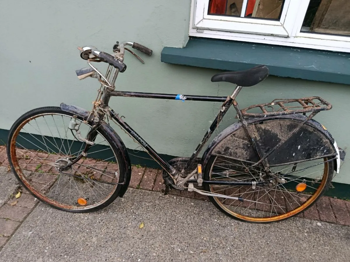 Old Raleigh bicycle - Image 1