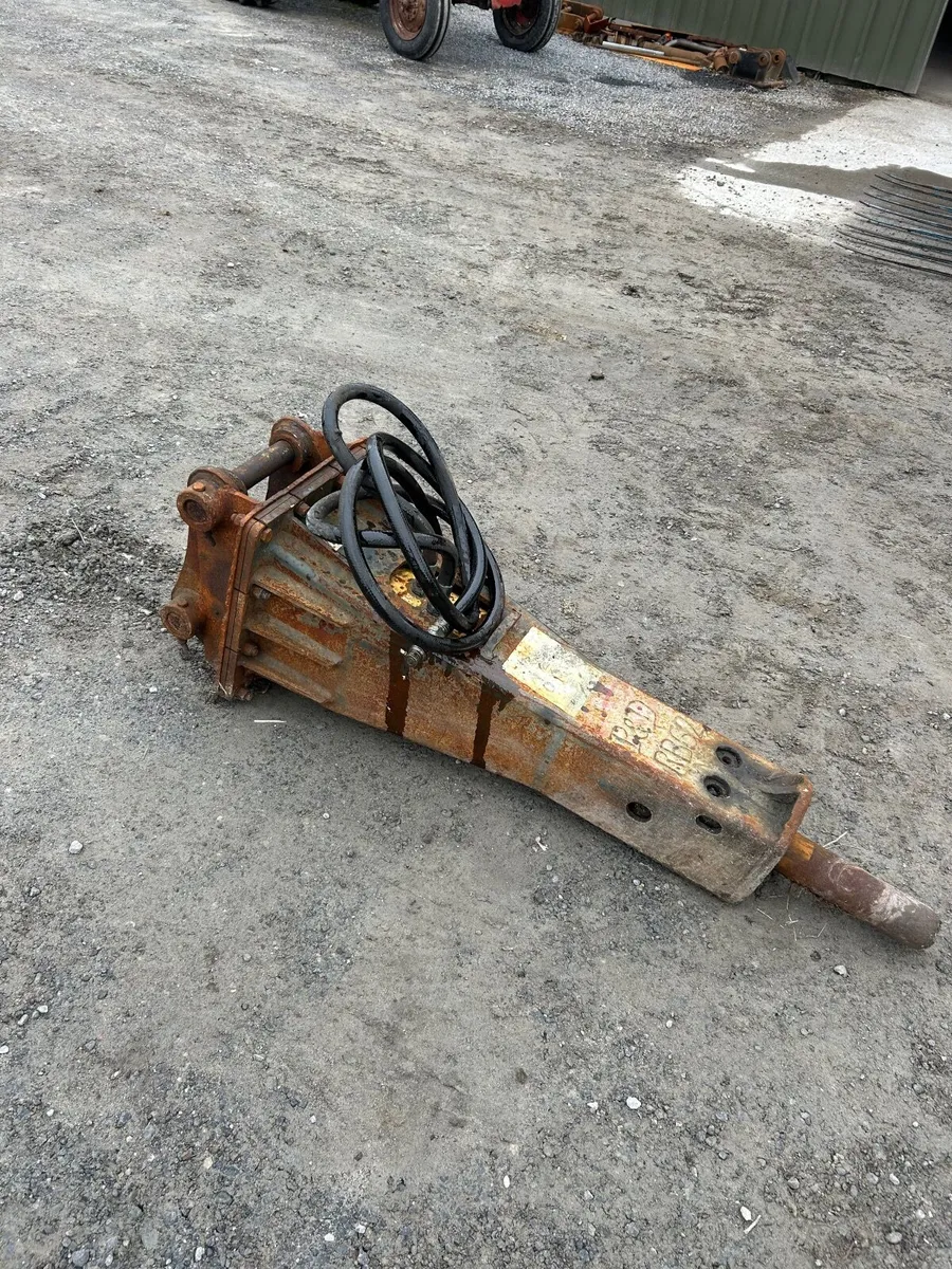 Rock breaker - Image 2