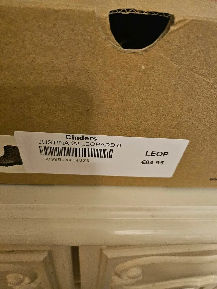 Leopard print boots - Image 2