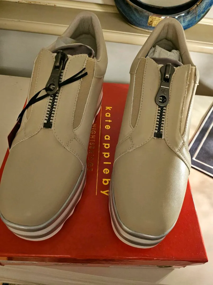 Kate Appleby bailey's runners - Image 1