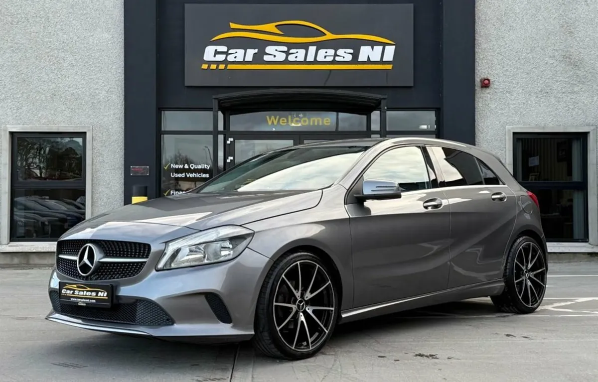 1.5 A180d SE Hatchback 5dr Diesel Manual Euro 6 (s - Image 2