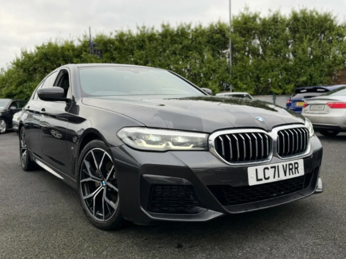 BMW 5-Series 520D M SPORT - Image 2