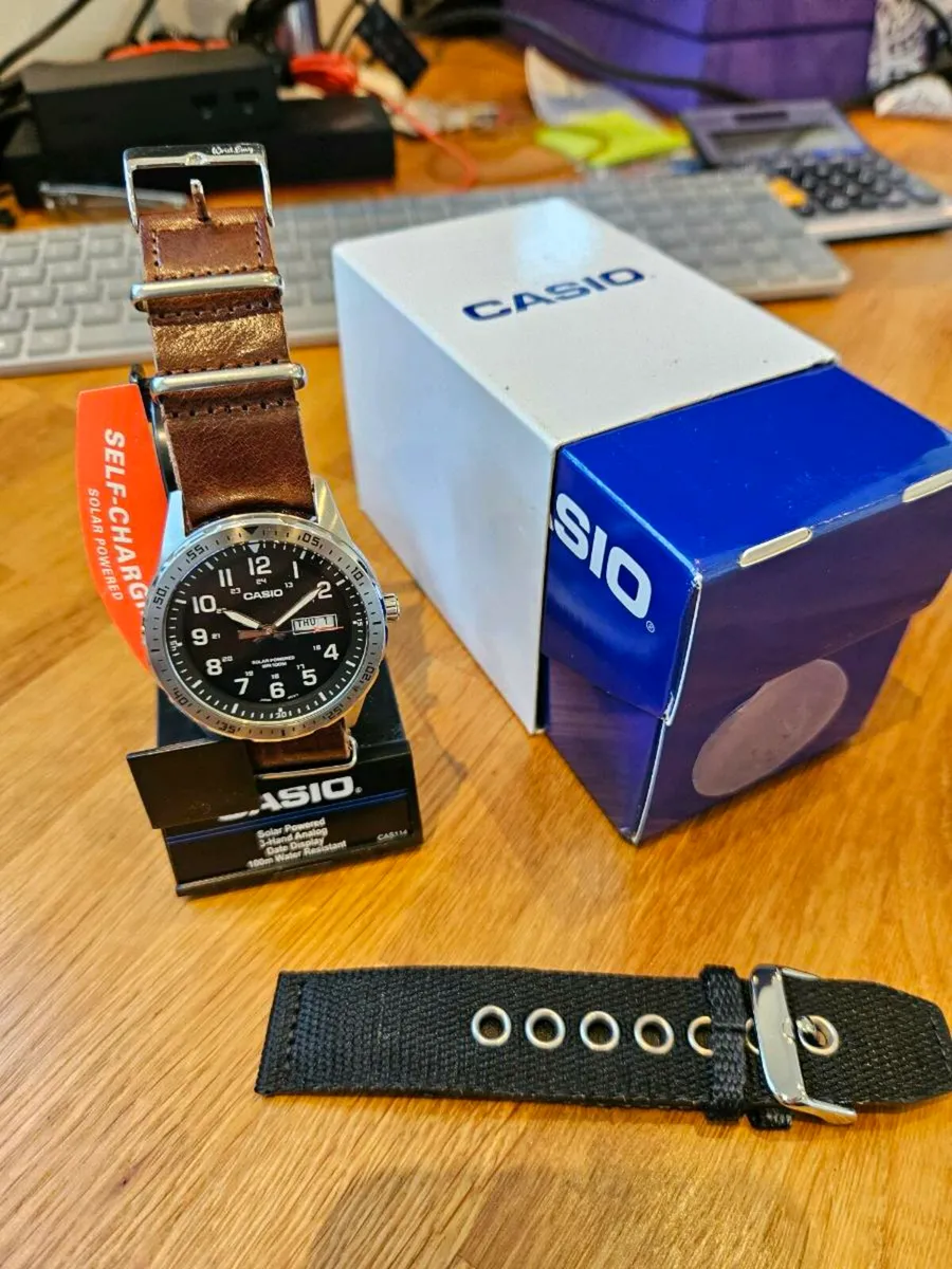 Casio field watch, 42mm case, 2 straps. - Image 1
