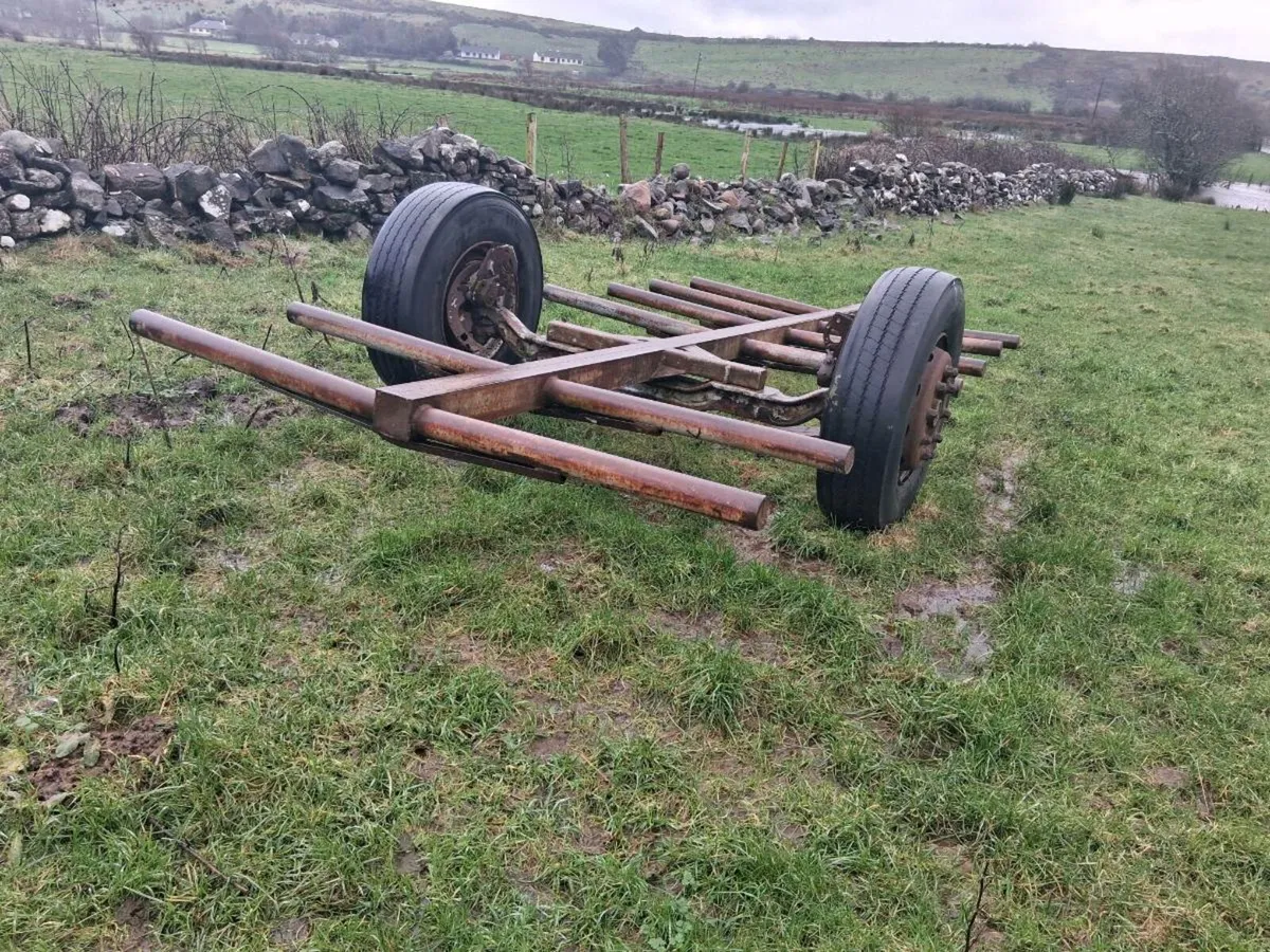 Bale trailer - Image 2