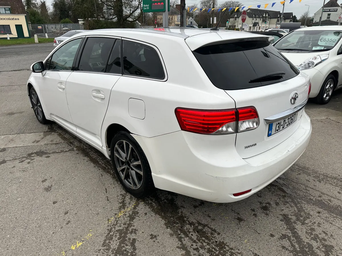Toyota Avensis 2013 2.0 D-4D 125 BHP Terra - Image 4