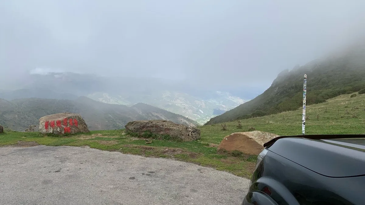 2016 Nissan Navara 2.3 Pre Ad-Blue - Image 2