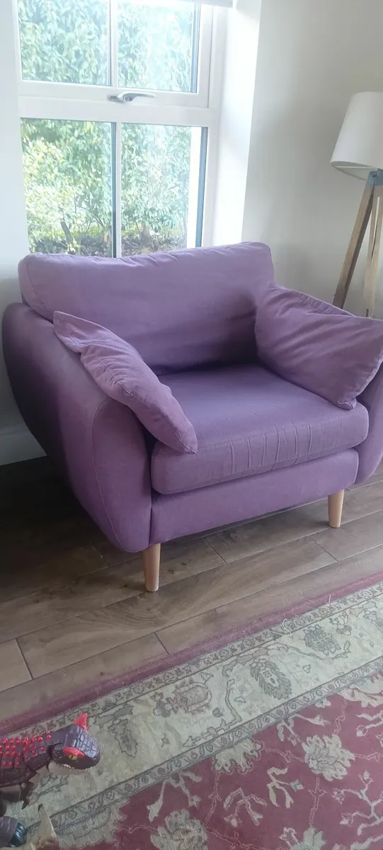 Snuggle Chair - Image 2