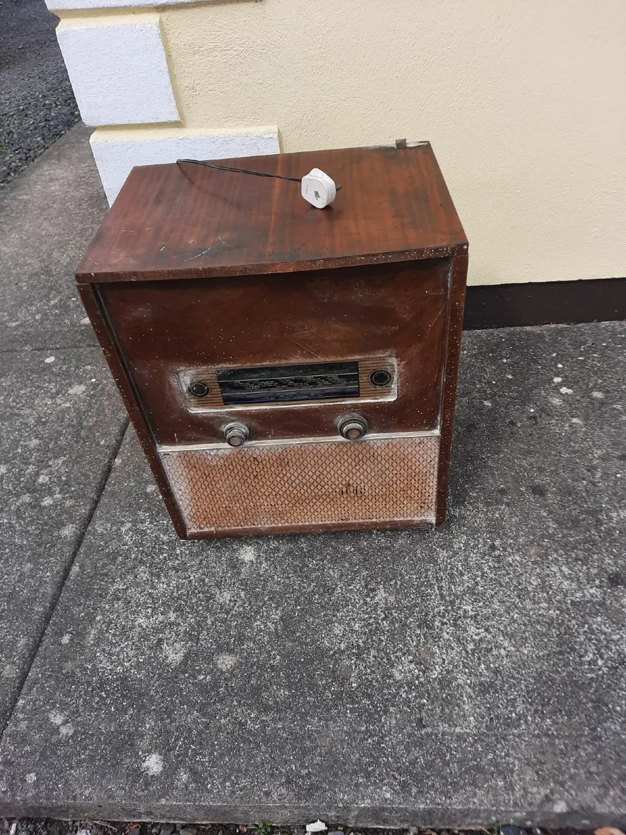 Antique radio - Image 2