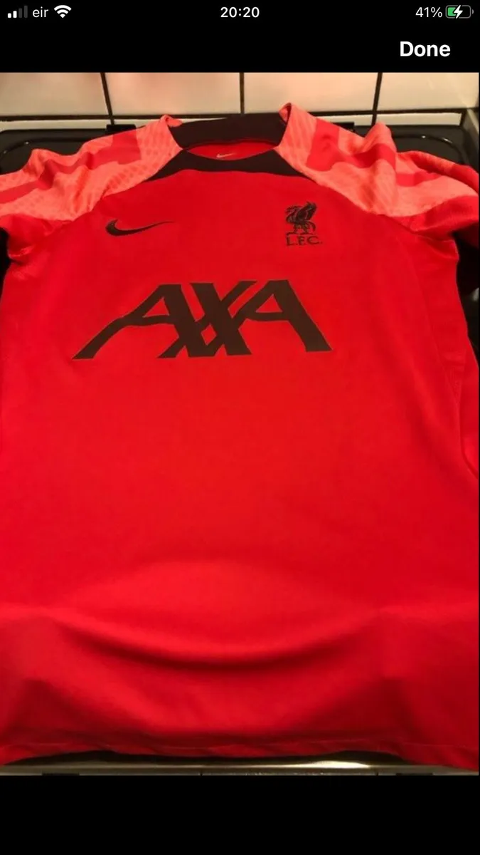 Boys Liverpool jersey size XS €10 - Image 1