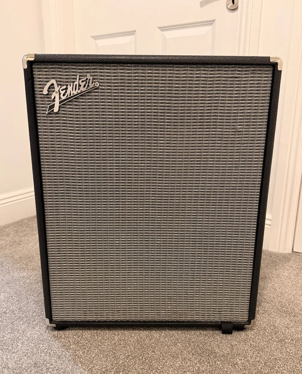 Fender Rumble 500 Bass Combo - Image 1