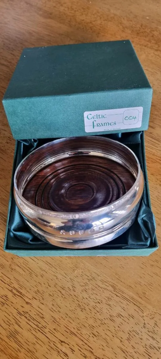 Celtic Frames Ltd 2000 Millenium Dublin Hallmarked - Image 1