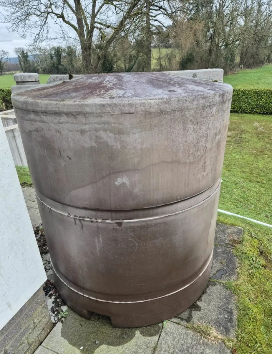 Oil Tank