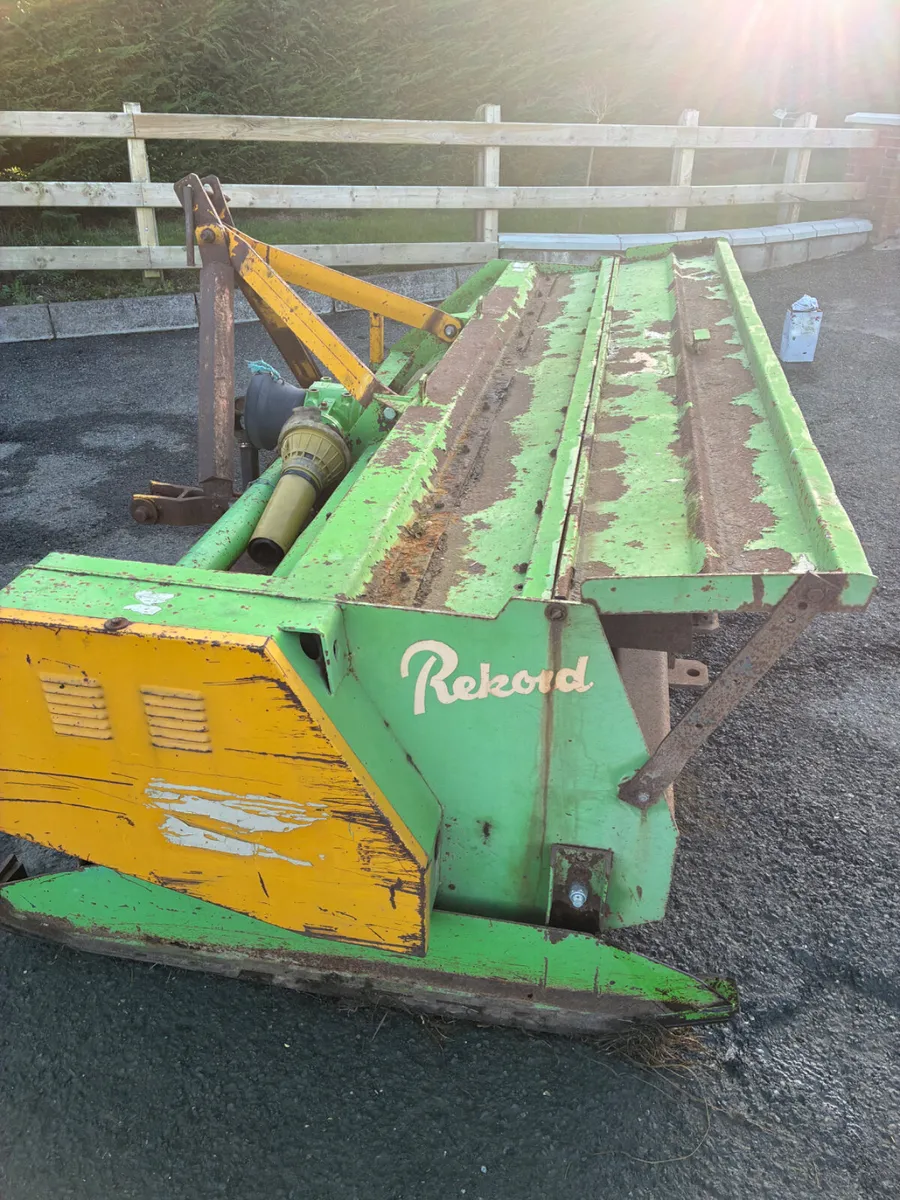 Farm machinery - Image 1