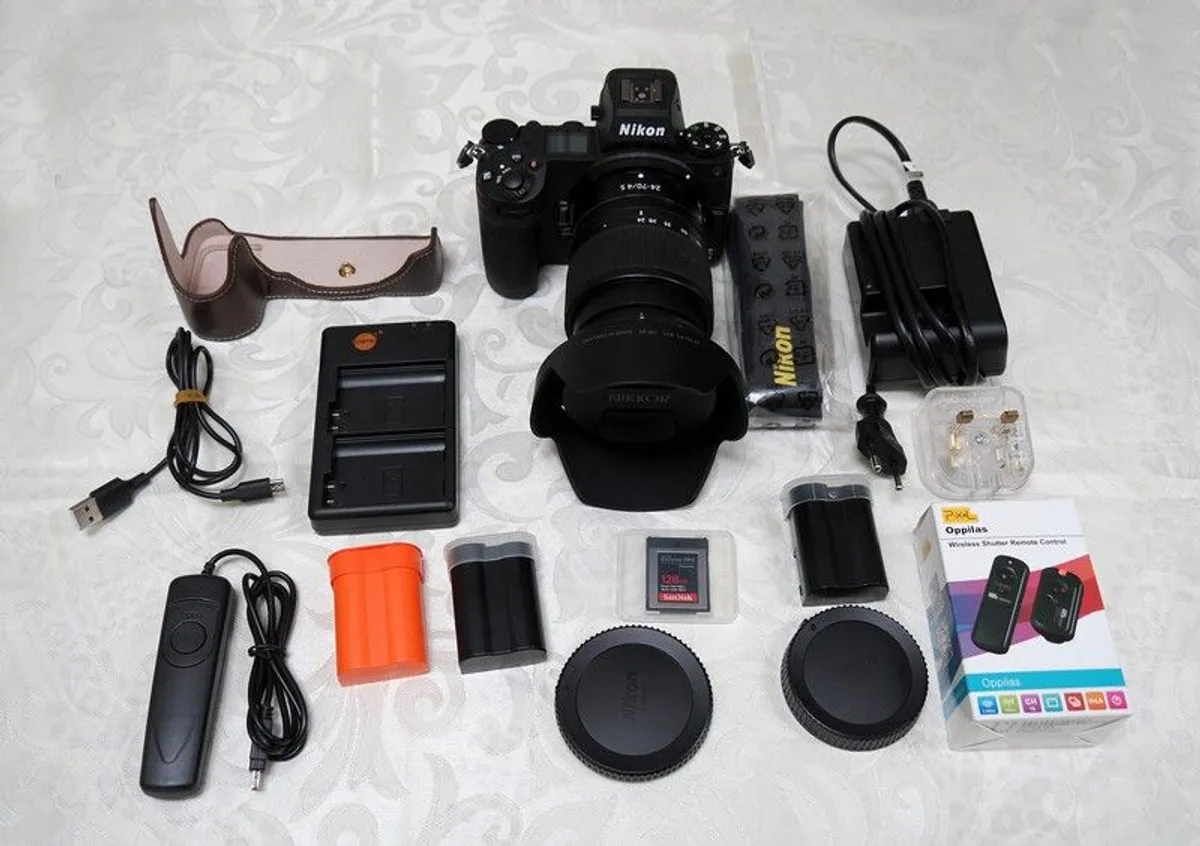 Nikon Z6 ii + accessories - Image 4