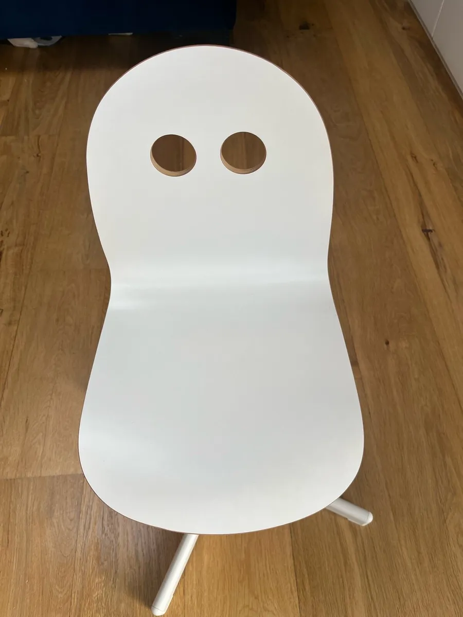 Child’s Desk Chair - Image 1