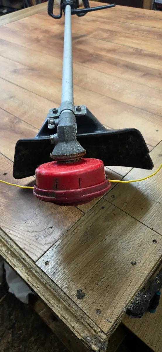 Mitsubishi strimmer - Image 2