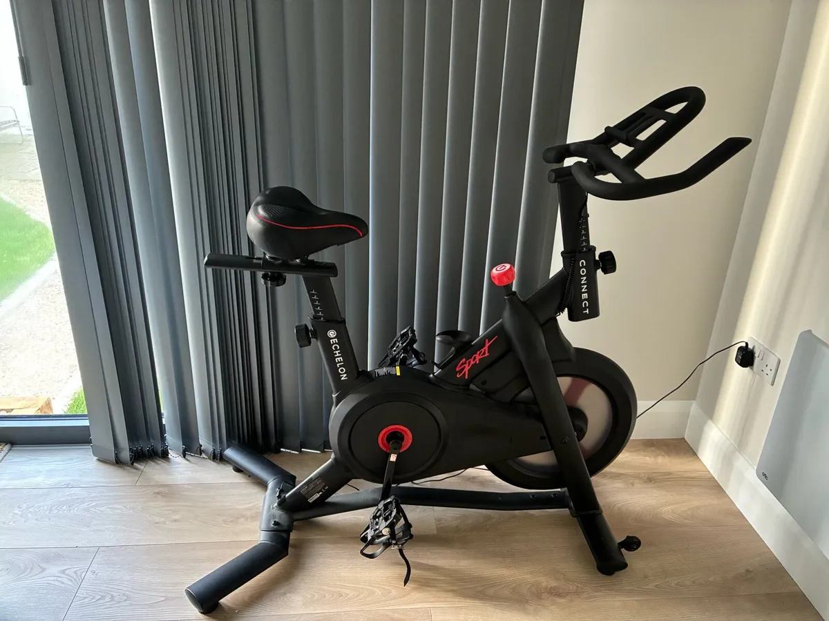 Echelon Sports Connect 23 Exercise Bike - Image 1
