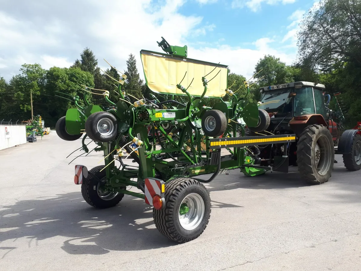 New Krone Vendro 1120 C Tedder - Image 3